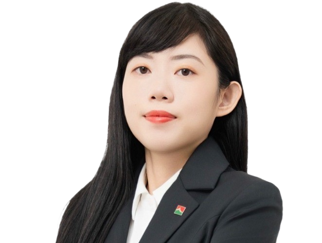李育青
